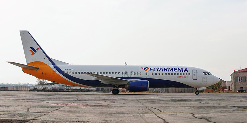  Boeing 737-400 Fly Armenia Airways